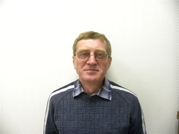 Помощник по хозяйству Сергей